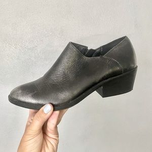 Lucky Brand Boots Women’s Size 7.5 Leather Ferryn Black Silver Leather Ankle